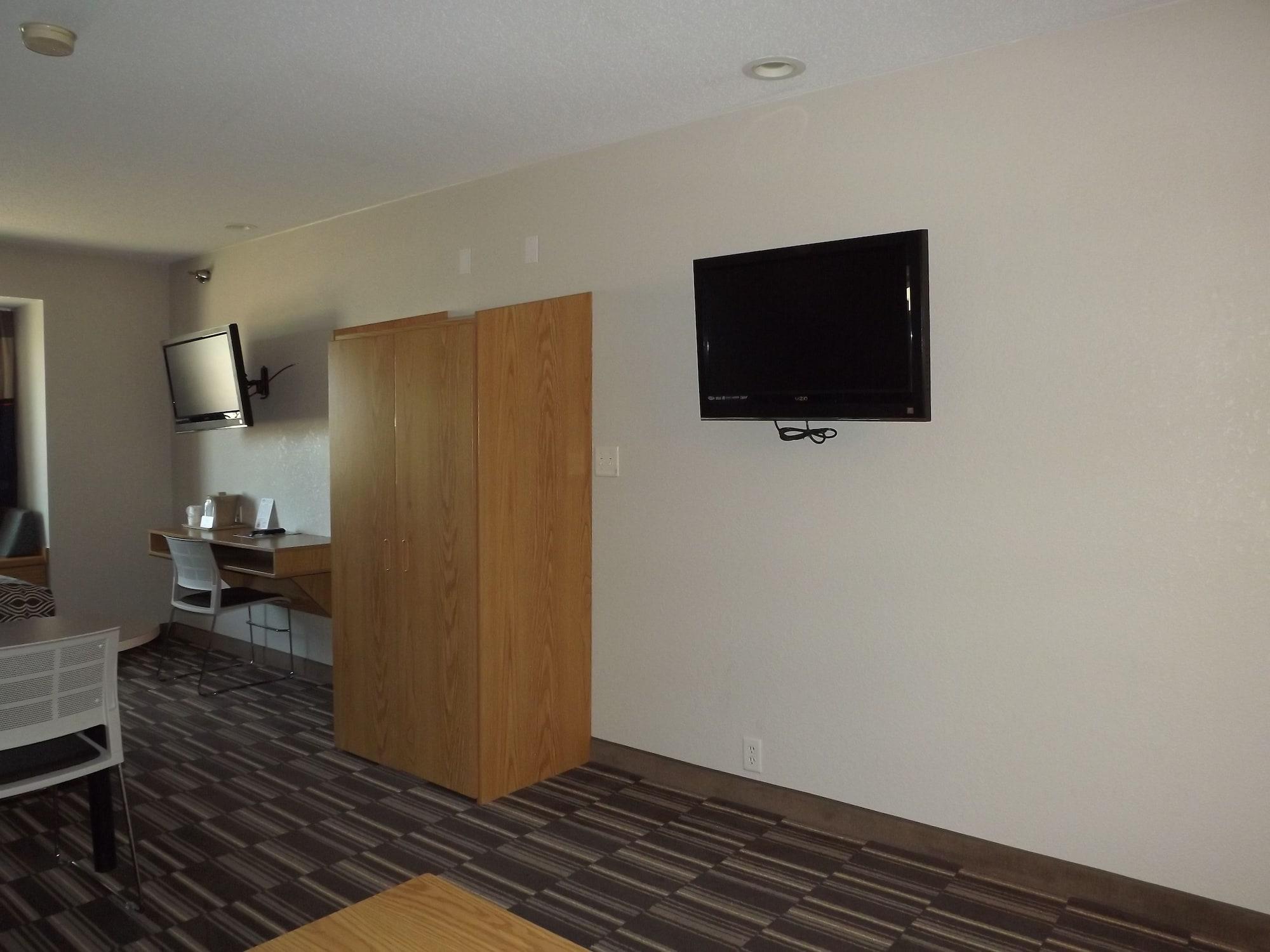 Microtel Inn And Suites - Ames Kültér fotó